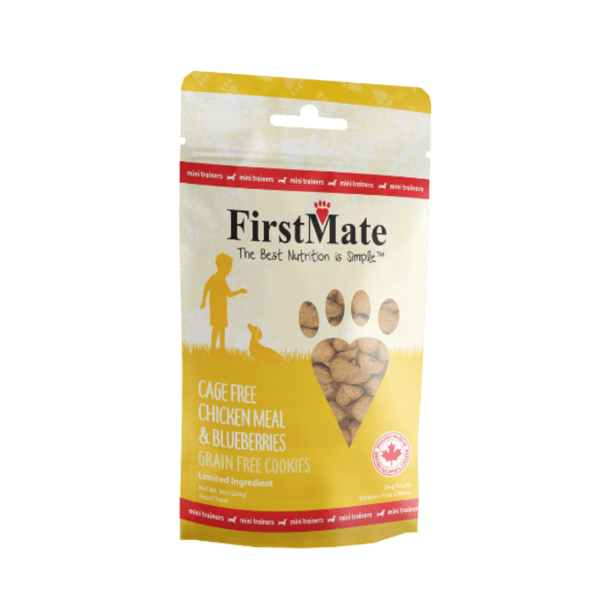FirstMate Cage Free Chicken & Blueberry Mini Trainers Dog Treats, 8 oz